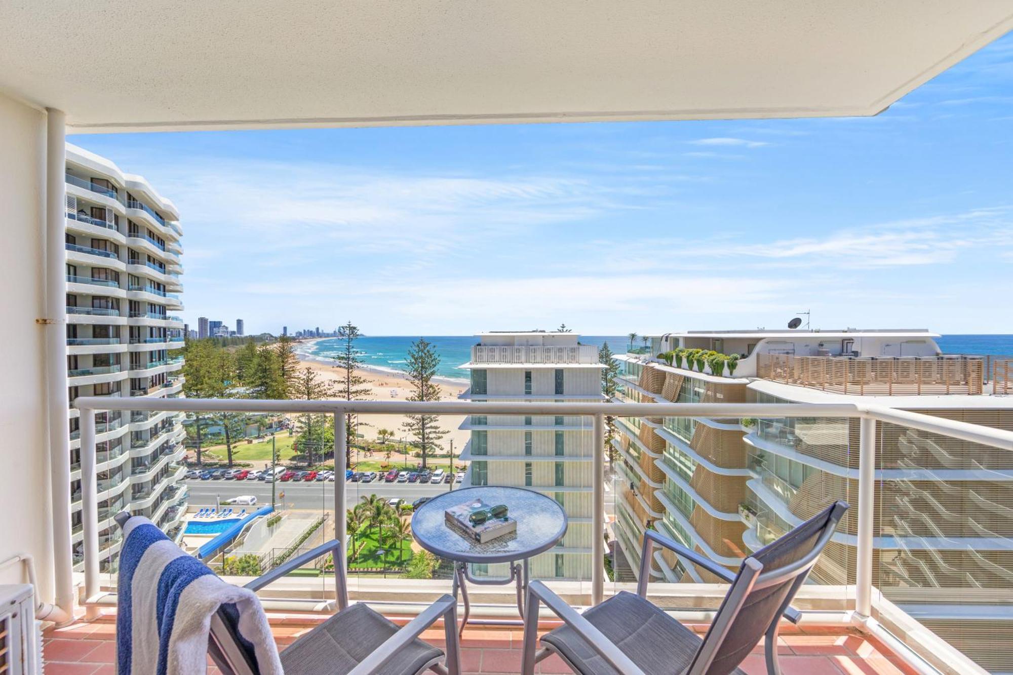 Burleigh Beach Tower Gold Coast Exterior photo