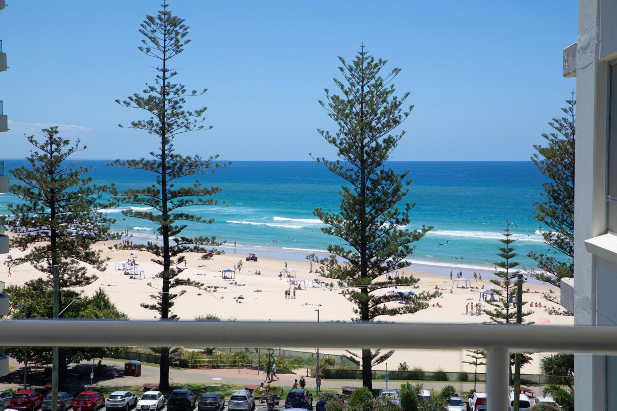 Burleigh Beach Tower Gold Coast Exterior photo
