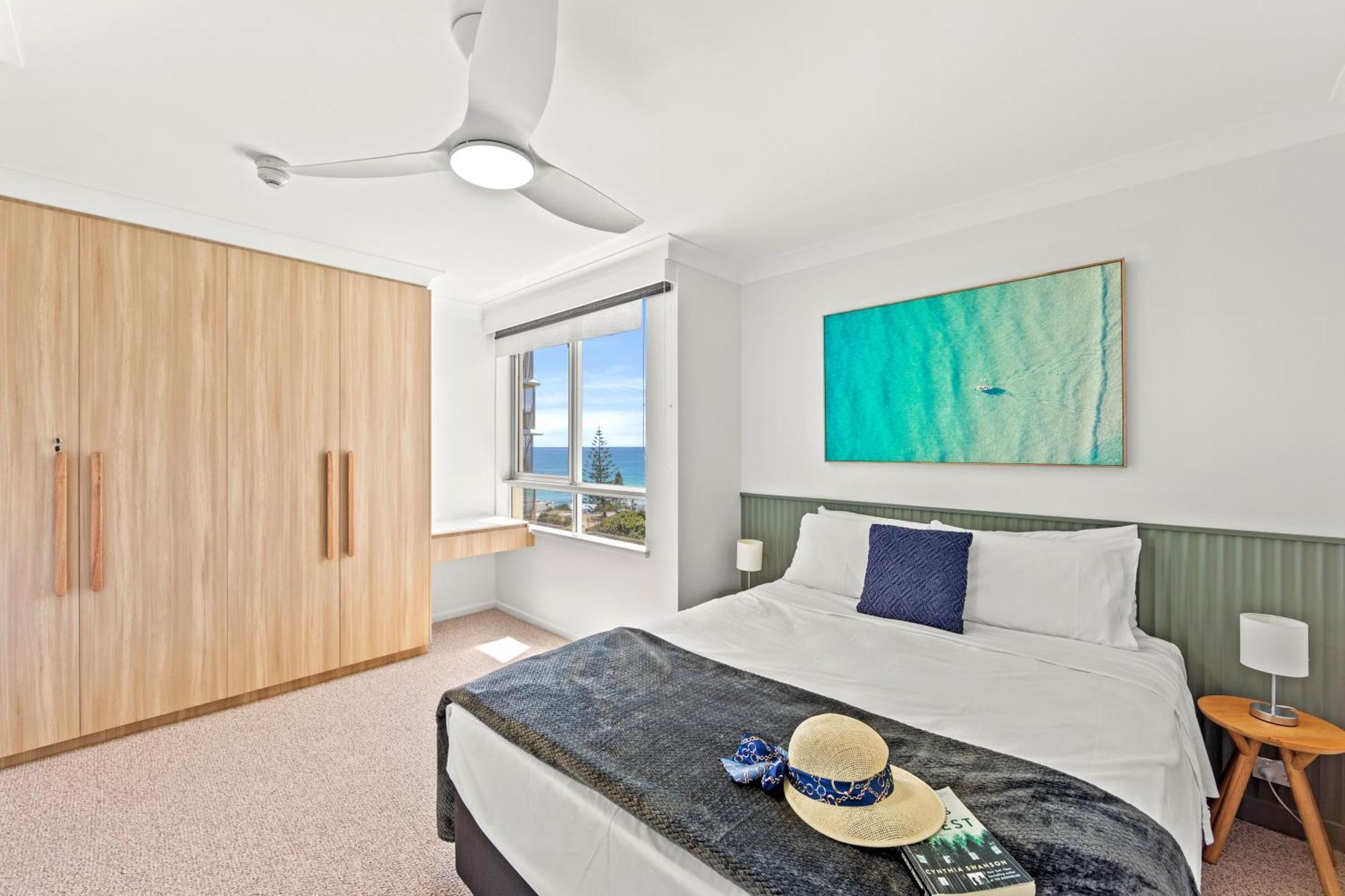 Burleigh Beach Tower Gold Coast Exterior photo